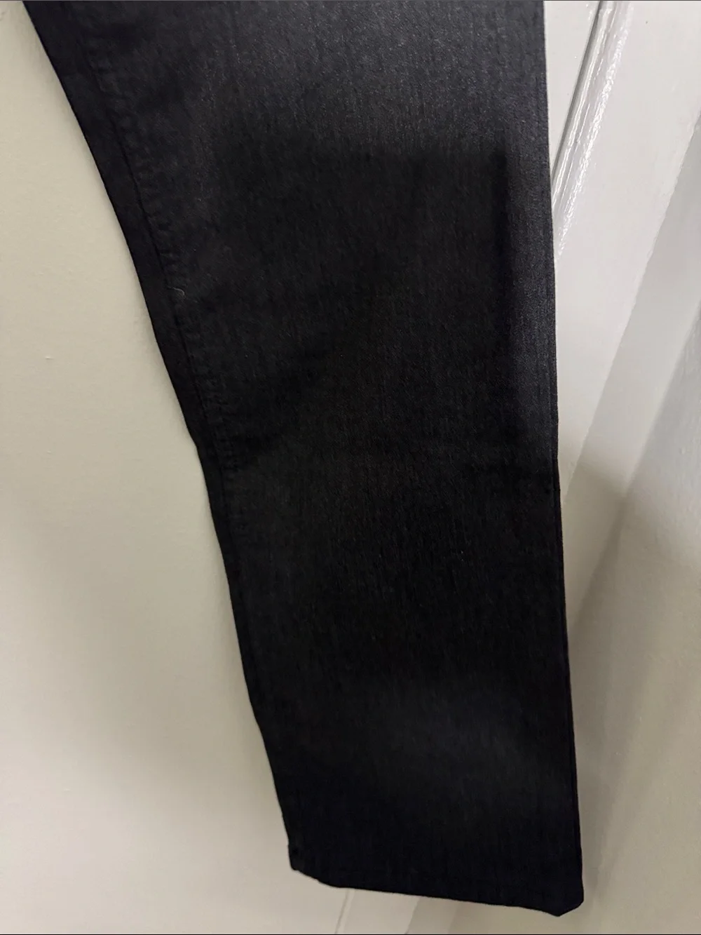 Banana Republic Men's 32x30 Dark Heather Gray Slim Traveler Pant